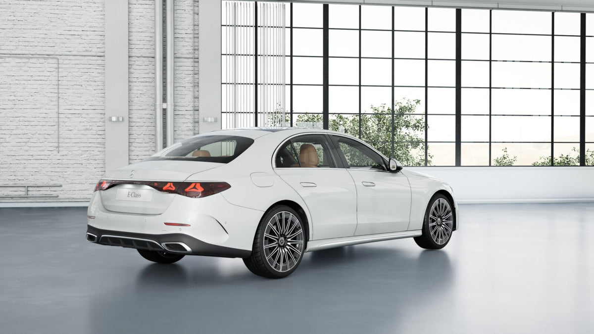 Mercedes-Benz E-Class E 200 Sedan — Manufaktur Paint Manufaktur Opalite White Bright (Stock #20422272)