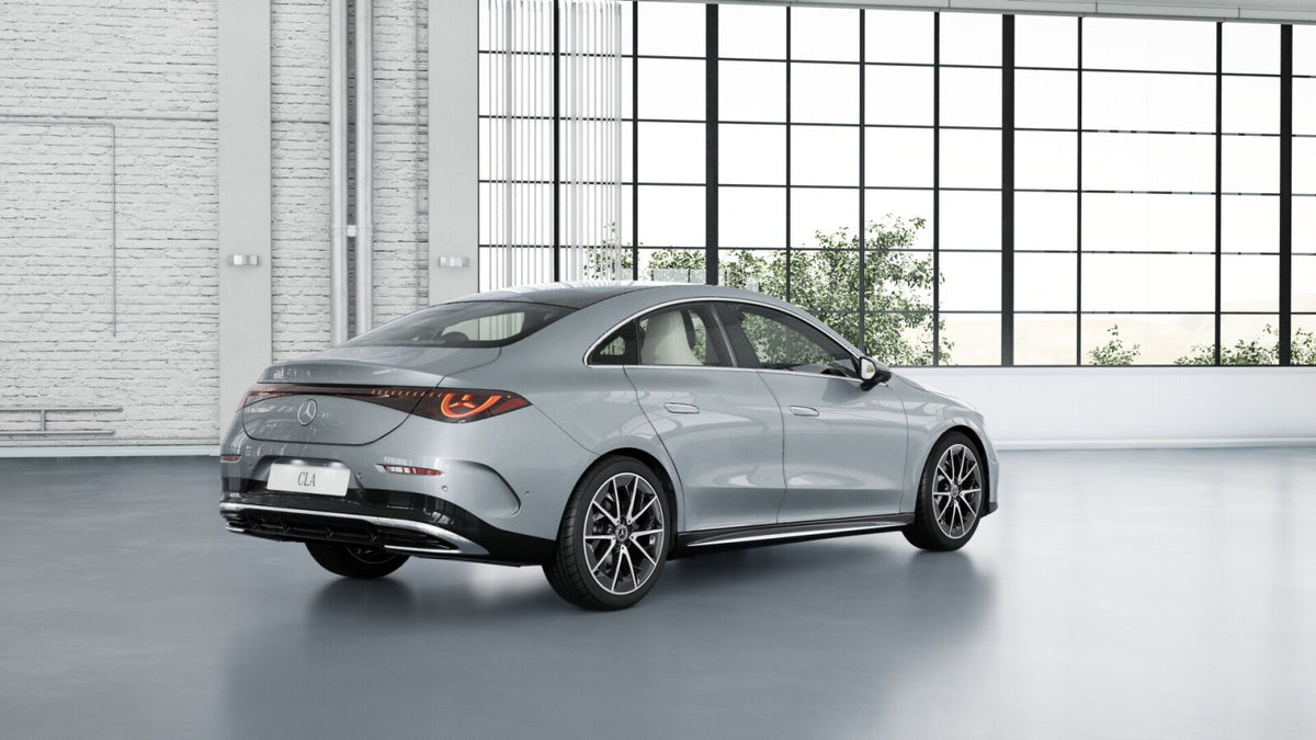 Mercedes-Benz CLA CLA 200 — High-tech Silver Metallic (Stock #21369220)