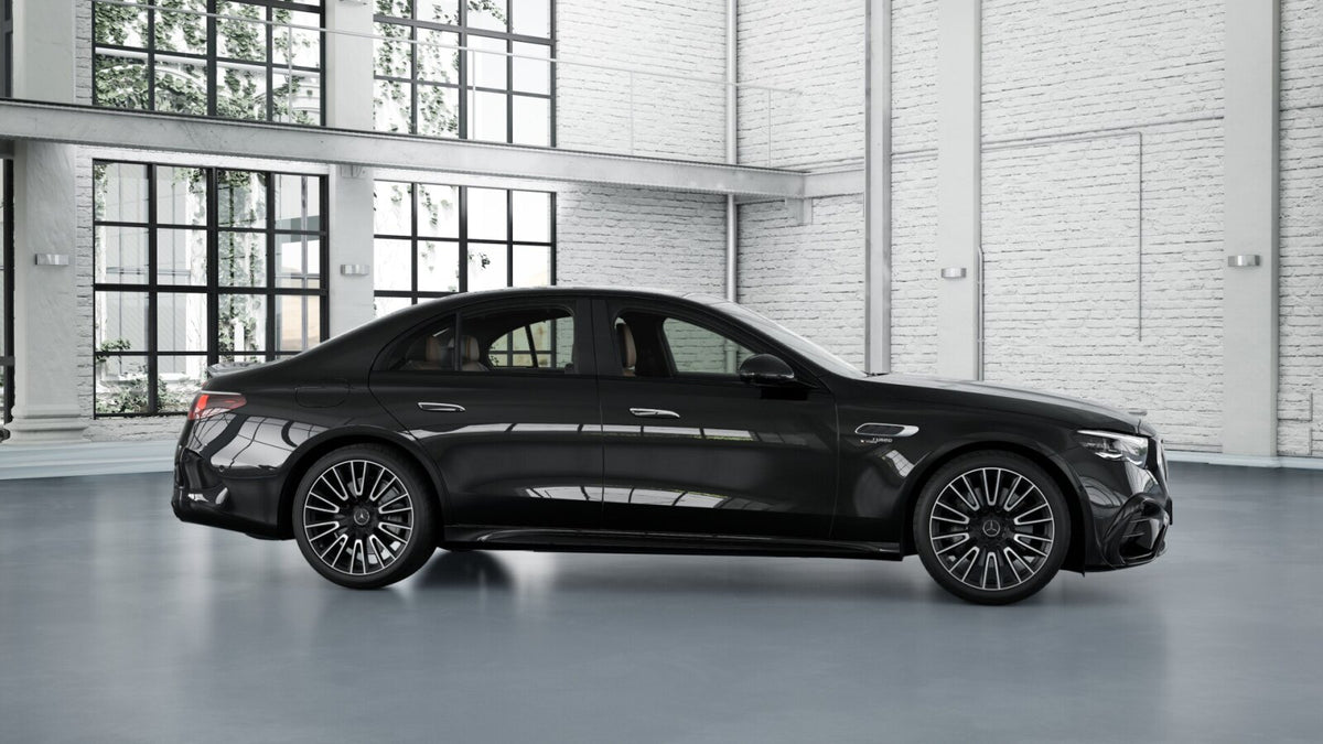 مرسيدس-بنز الفئة E مرسيدس-AMG E 53 هجين 4MATIC+ سيدان — دهان معدني - أسود أوبسيديان معدني (رقم المخزون 20569221)