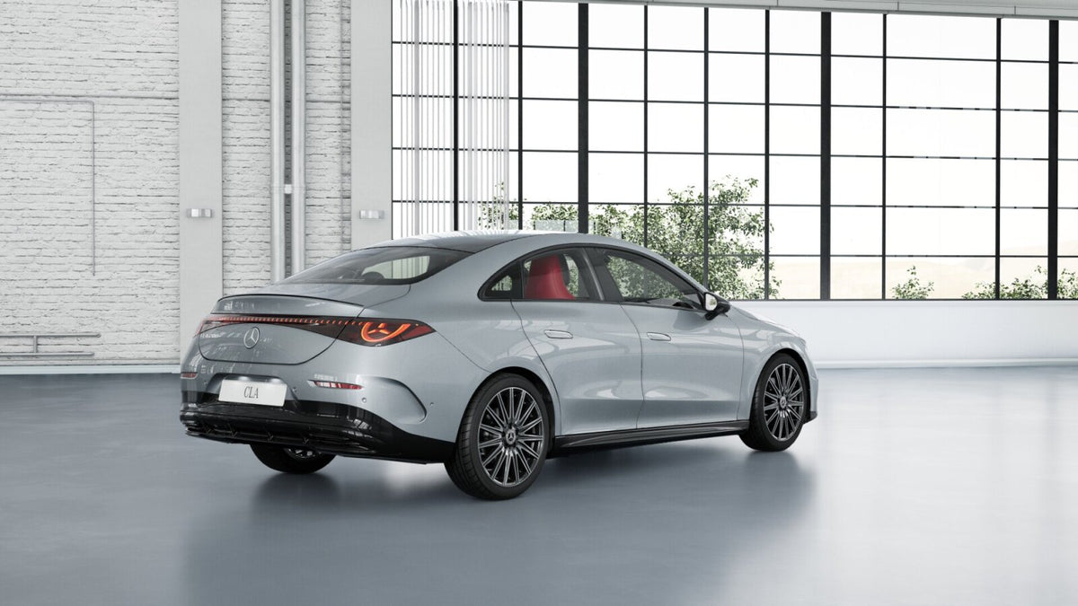 Mercedes-Benz CLA CLA 200 — High-tech Silver Metallic (Stock #21369223)