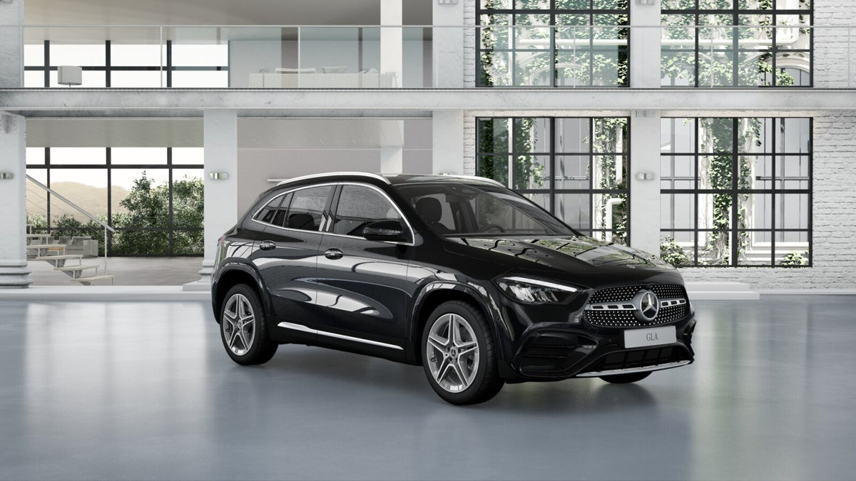 Mercedes-Benz GLA GLA 200 - Cosmic Black Metallic